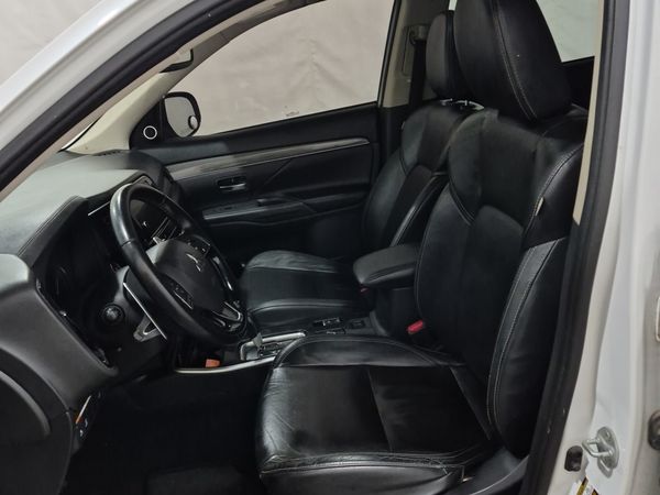2019 Mitsubishi Outlander S-awc Gt