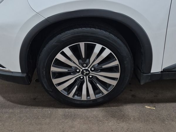 2019 Mitsubishi Outlander S-awc Gt