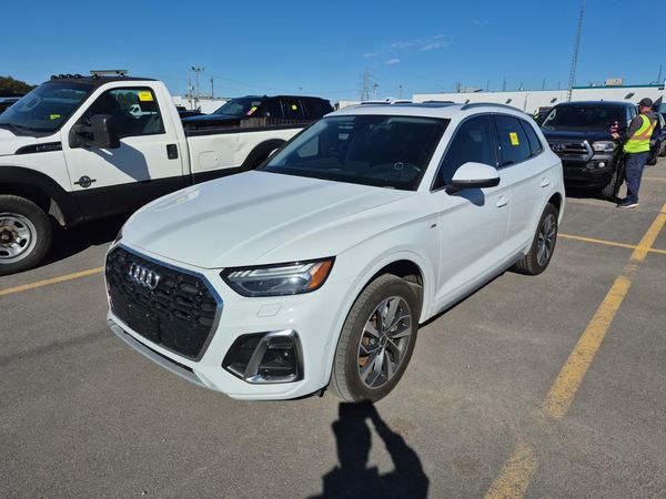 2023 Audi Q5 TECHNIK