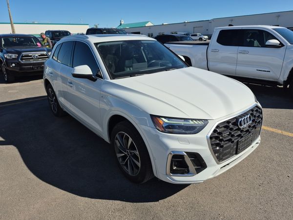 2023 Audi Q5 TECHNIK S Line quattro Prestige