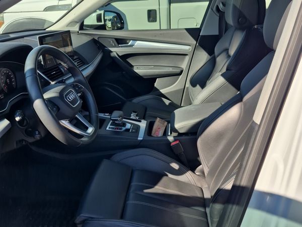 2023 Audi Q5 TECHNIK S Line quattro Prestige
