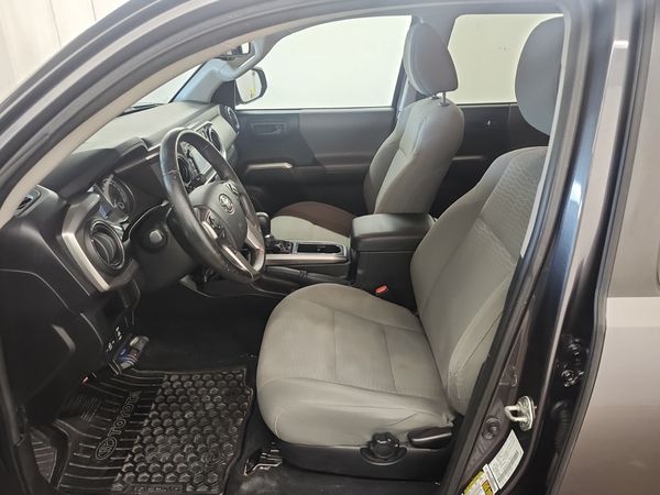 2017 Toyota Tacoma SR5 OFF ROAD CREW CAB SHORT BED