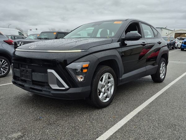 2024 Hyundai KONA ESSENTIAL
