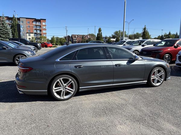 2021 Audi S8 4.0 TFSI quattro