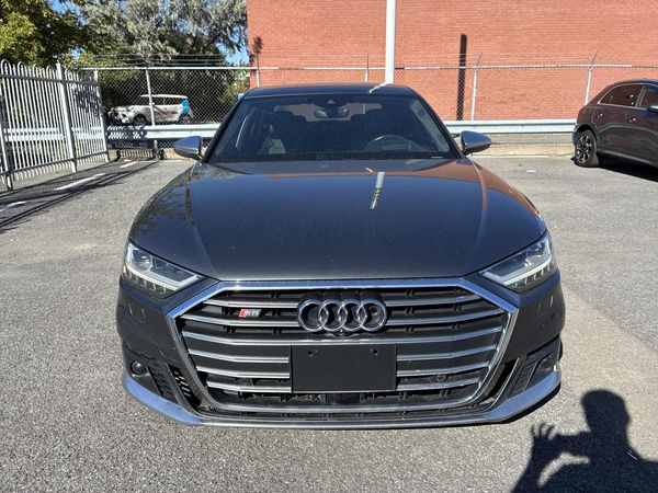 2021 Audi S8 4.0 TFSI quattro