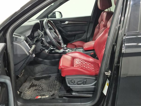 2023 Audi SQ5 TECHNIK quattro Prestige