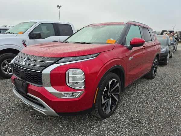 2024 Mitsubishi Outlander Plug-In Hybrid SEL