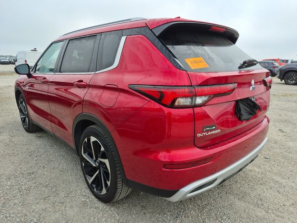 2024 Mitsubishi Outlander Plug-In Hybrid SEL SE, Ralliart Edition