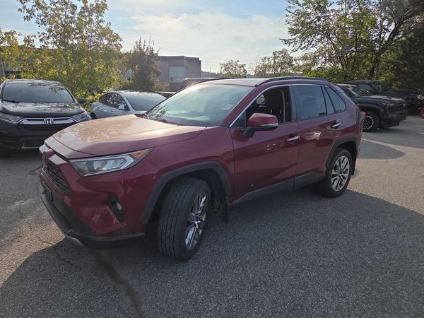 2021 Toyota Rav4 XLE HV