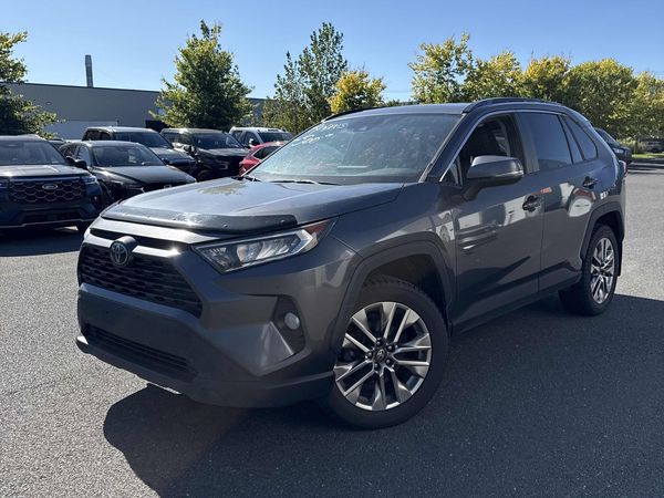 2021 Toyota Rav4 XLE HV