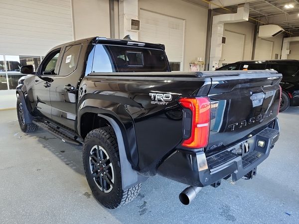2025 Toyota Tacoma CREW CAB SHORT BED