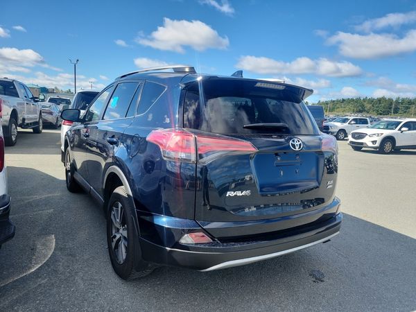 2018 Toyota RAV4 Awd Xle Adventure/XLE