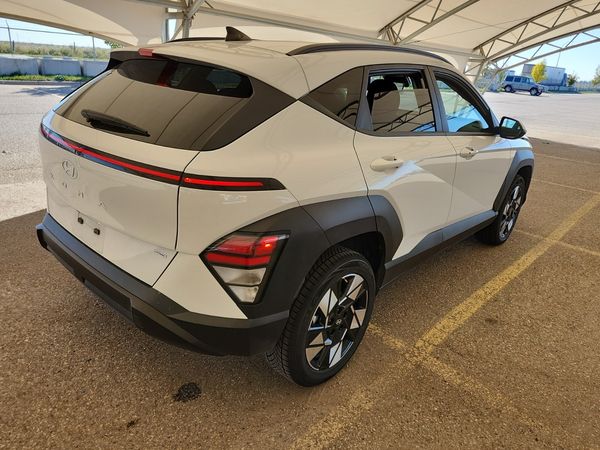 2025 Hyundai KONA PREFERRED SEL, N Line S