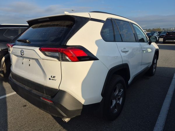 2025 Toyota Rav4 HYBRID LE XLE Premium