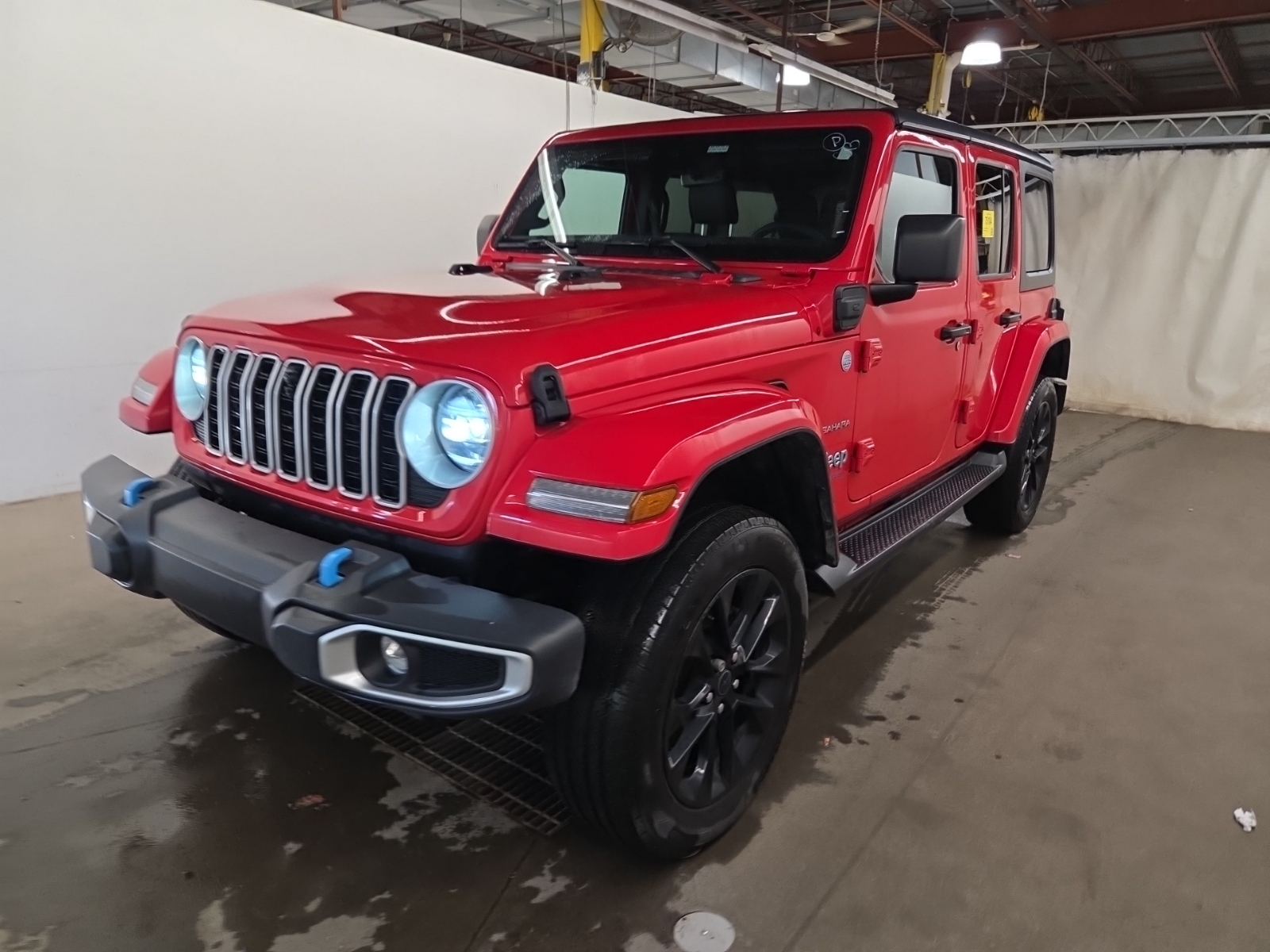 2024 Jeep Wrangler 4xe SAHARA