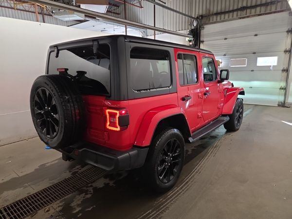 2024 Jeep Wrangler 4xe SAHARA