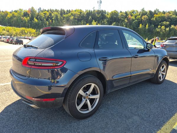 2018 Porsche MACAN AWD