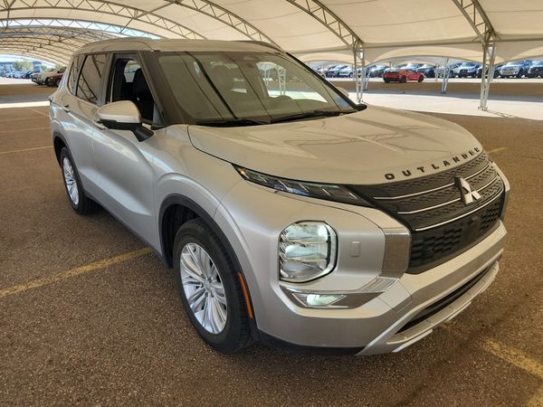 2024 Mitsubishi Outlander SEL SE, Ralliart Edition