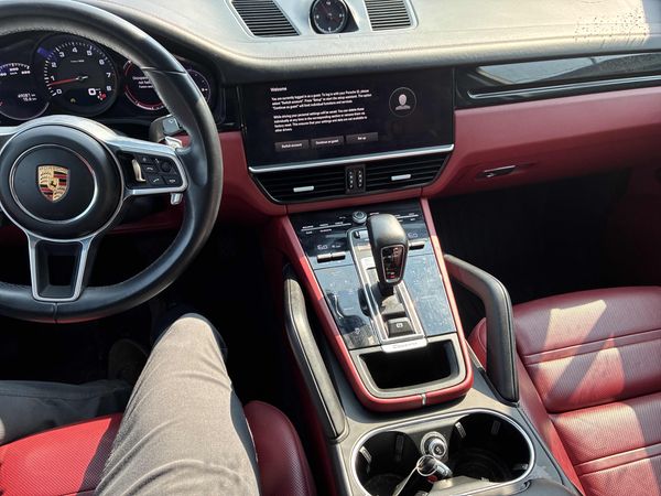 2023 Porsche Cayenne AWD
