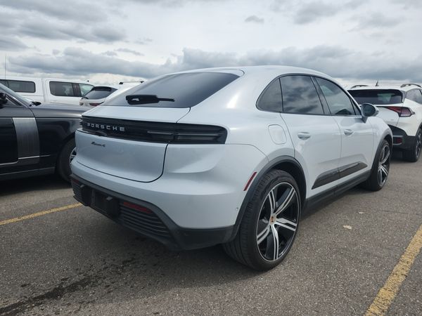 2024 Porsche Macan Awd Electric 4