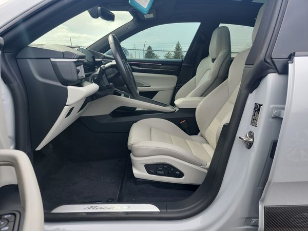 2024 Porsche Macan Awd Electric 4
