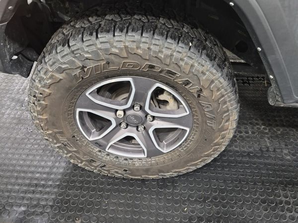 2021 Jeep Wrangler SPORT S