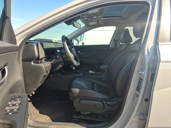 2025 Hyundai KONA PREFERRED SEL Convenience