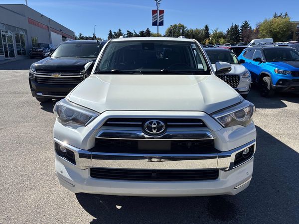2022 Toyota 4Runner 4WD Limited