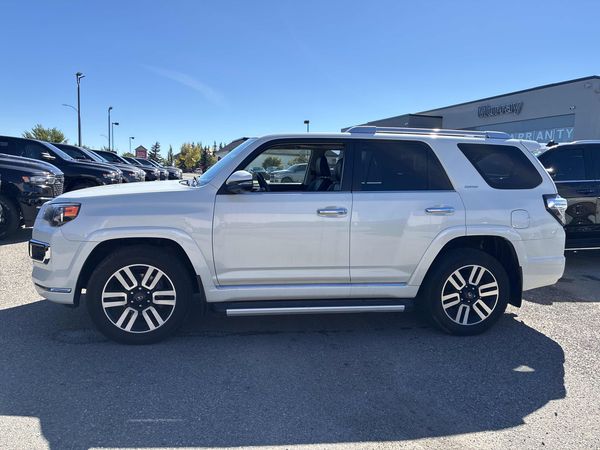 2022 Toyota 4Runner 4WD Limited