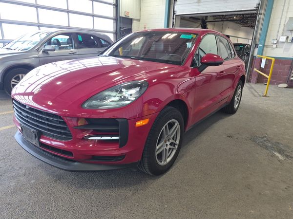 2020 Porsche Macan AWD