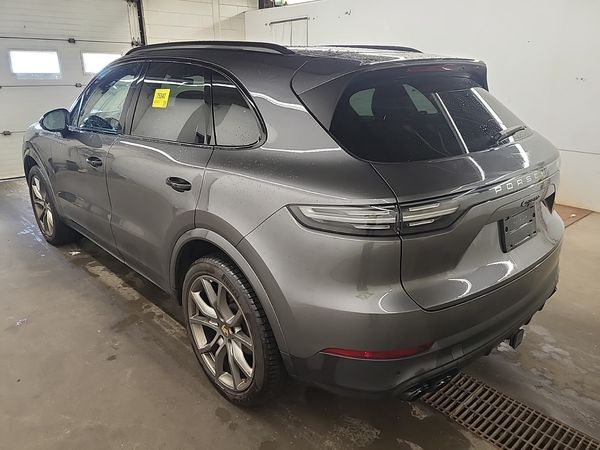 2023 Porsche Cayenne AWD