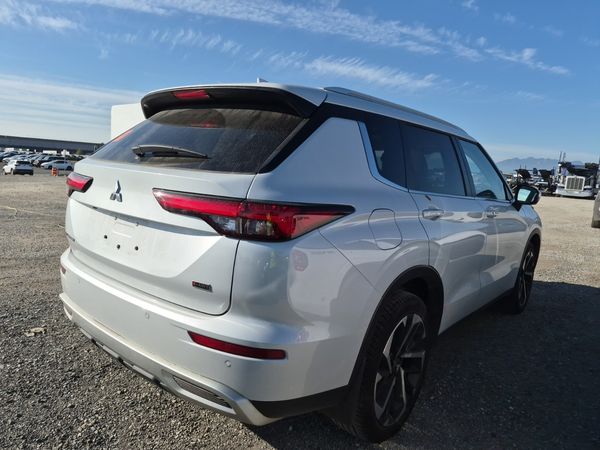 2024 Mitsubishi Outlander SEL SE, Ralliart Edition