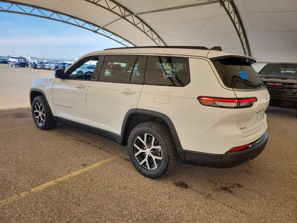 2024 Jeep Grand Cherokee L LIMITED
