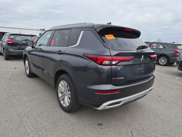 2024 Mitsubishi Outlander SE SE, Ralliart Edition