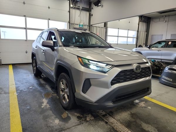 2025 Toyota RAV4 Awd Hybrid Xle