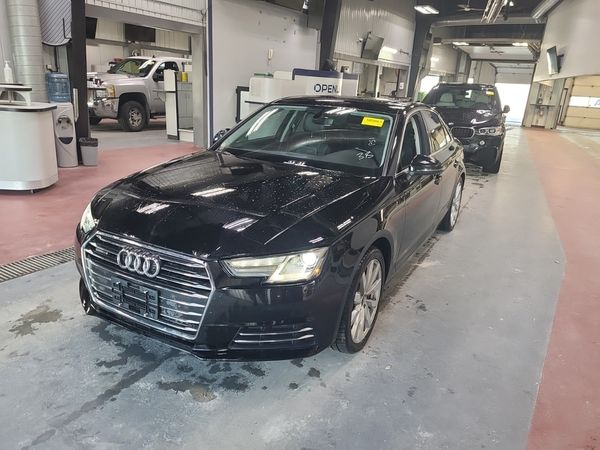 2019 AUDI A4 quattro Premium Plus