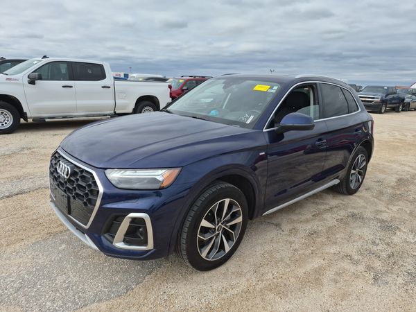 2023 Audi Q5 TECHNIK