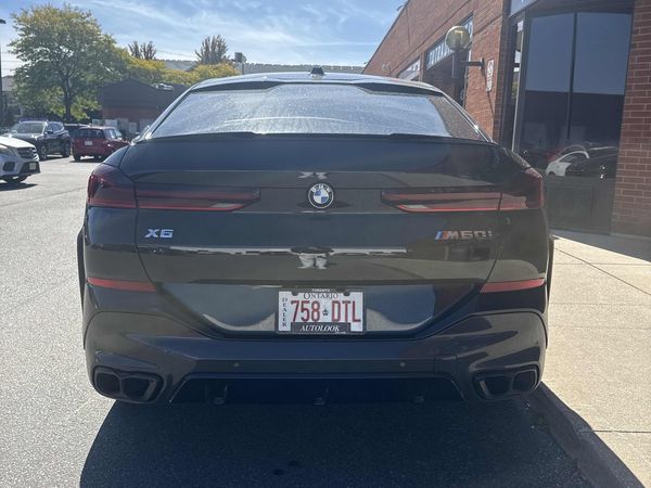 2026 BMW X6 M60i xDrive