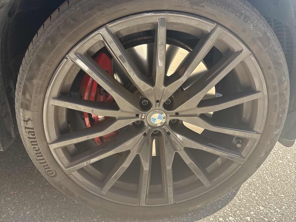 2026 BMW X6 M60i xDrive