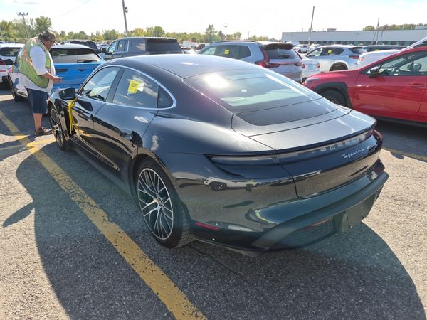 2022 Porsche TAYCAN 4S