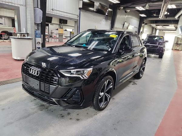 2024 Audi Q3 TECHNIK