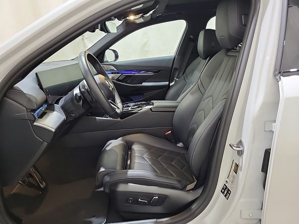 2026 BMW 5 SERIES 530I XDRIVE