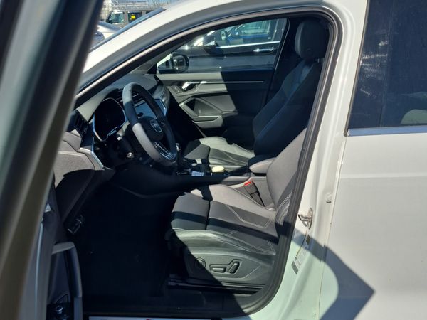 2024 Audi Q3 TECHNIK quattro Technik