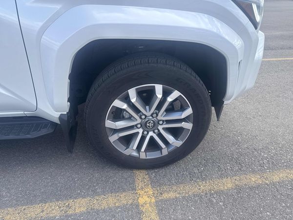 2025 Toyota 4Runner 4WD