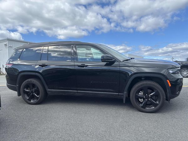 2025 Jeep Grand Cherokee L Altitude Laredo, Altitude