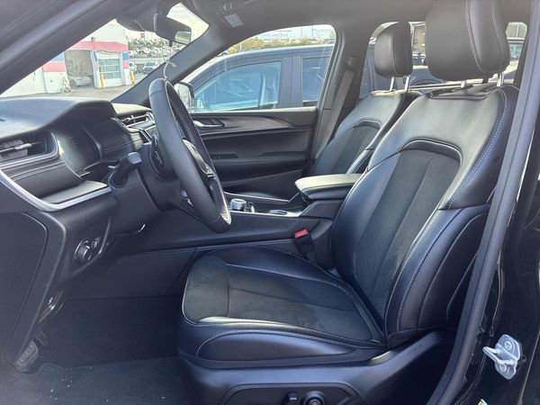 2025 Jeep Grand Cherokee L Altitude Laredo, Altitude