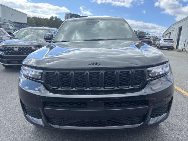 2025 Jeep Grand Cherokee L Altitude Laredo, Altitude
