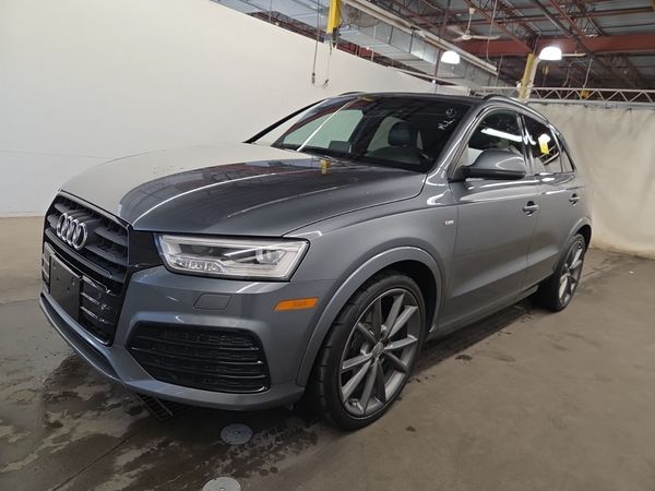 2017 Audi Q3 TECHNIK