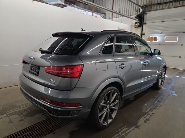 2017 Audi Q3 TECHNIK quattro Prestige