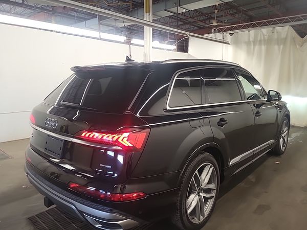 2021 Audi Q7 TECHNIK quattro Technik
